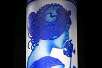 Ваза из граненого хрусталя голубого цвета SEB320MP